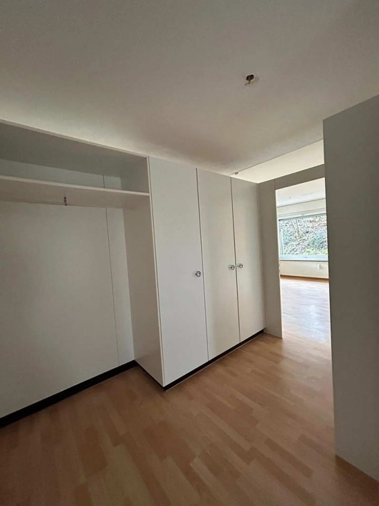 Charmante appartement de 3,5 pièces au 5ème étage avec belle vue - Photo 5 sur 9