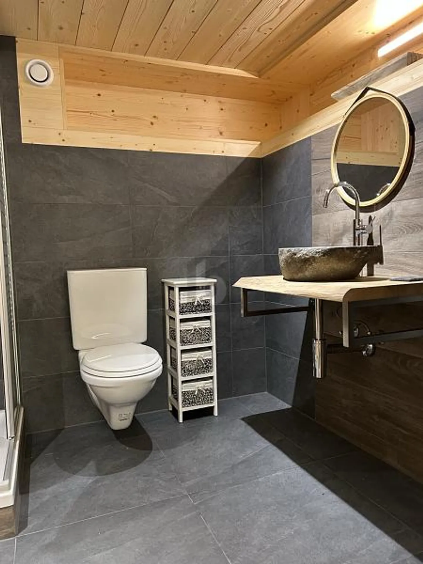 Appartement meublé 2.5 pièces - Photo 2 sur 6