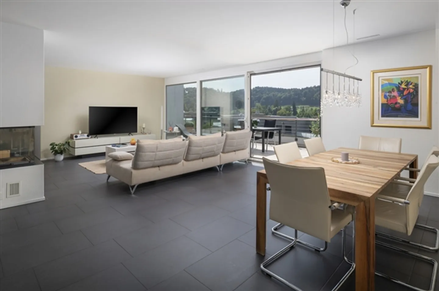 «Lichtdurchflutete Attikawohnung mitten in der Natur» - Foto 5 von 12