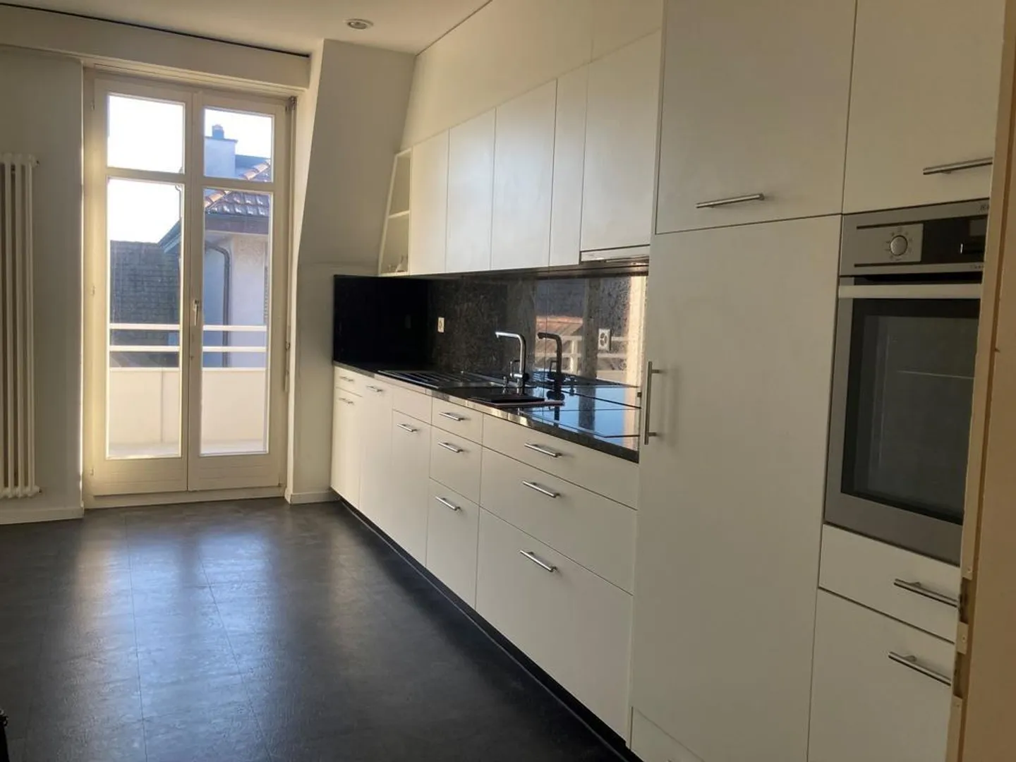 Old building apartment in the heart of Amriswil - Photo 4 of 11