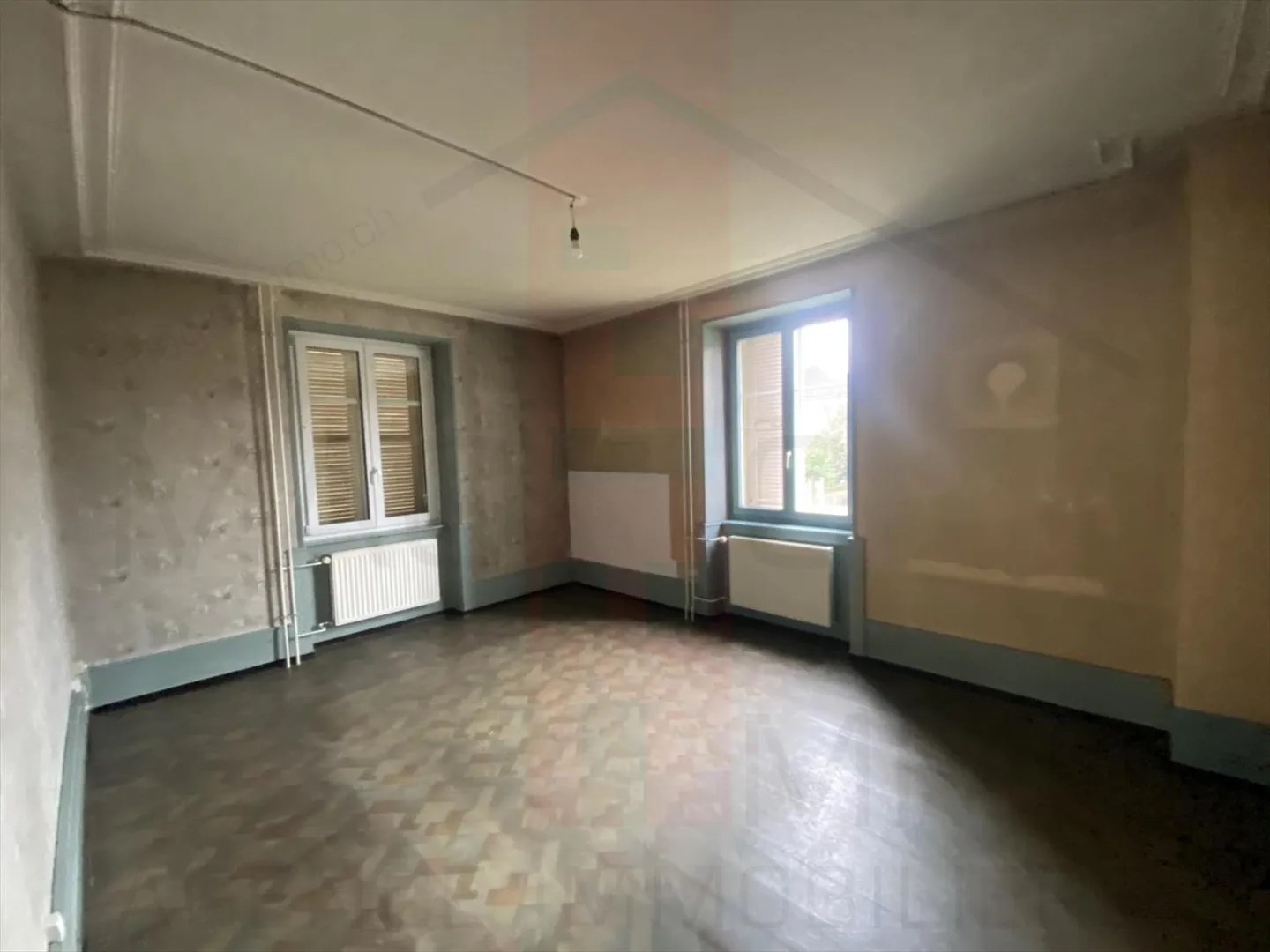 Gemischtes Gebäude 24 Zimmer - Foto 8 von 13