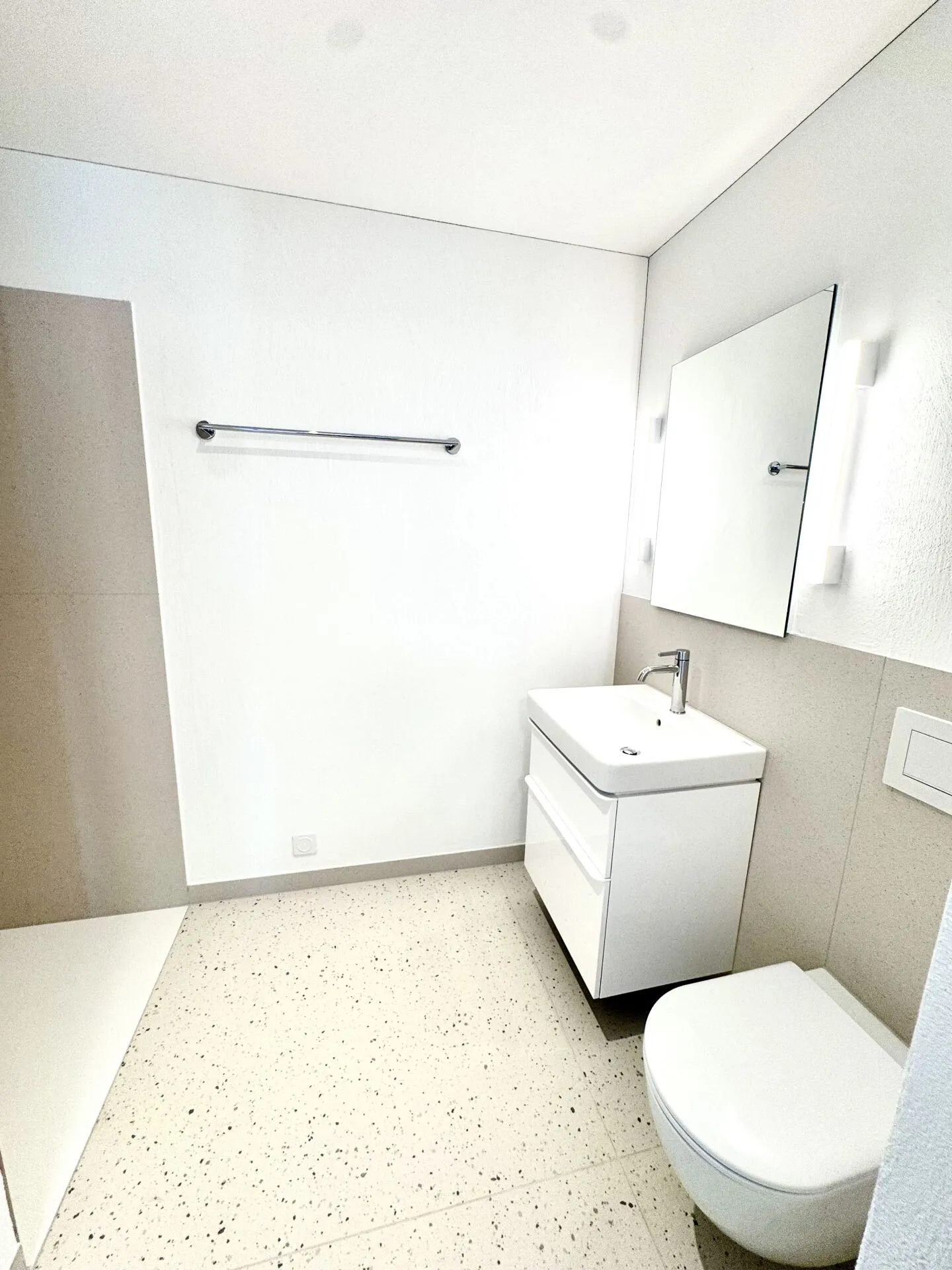 Nuova costruzione: appartamento di 3,5 locali a Kaltbrunn - Foto 4 di 10