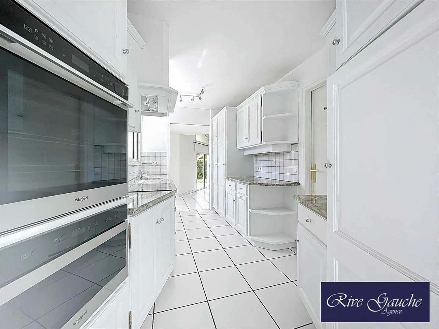 Villa con 6 camere a Messery - Foto 4 di 11
