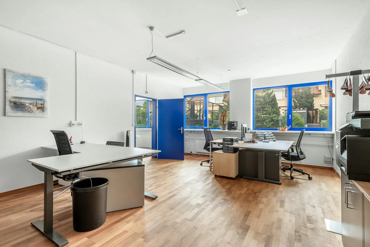 Your production site with high hall, large gates, high floor load - Photo 8 of 9