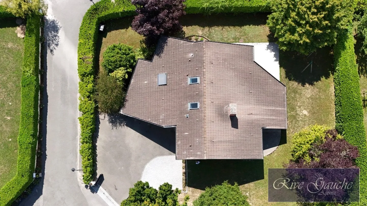 Villa con 6 camere a Messery - Foto 11 di 11