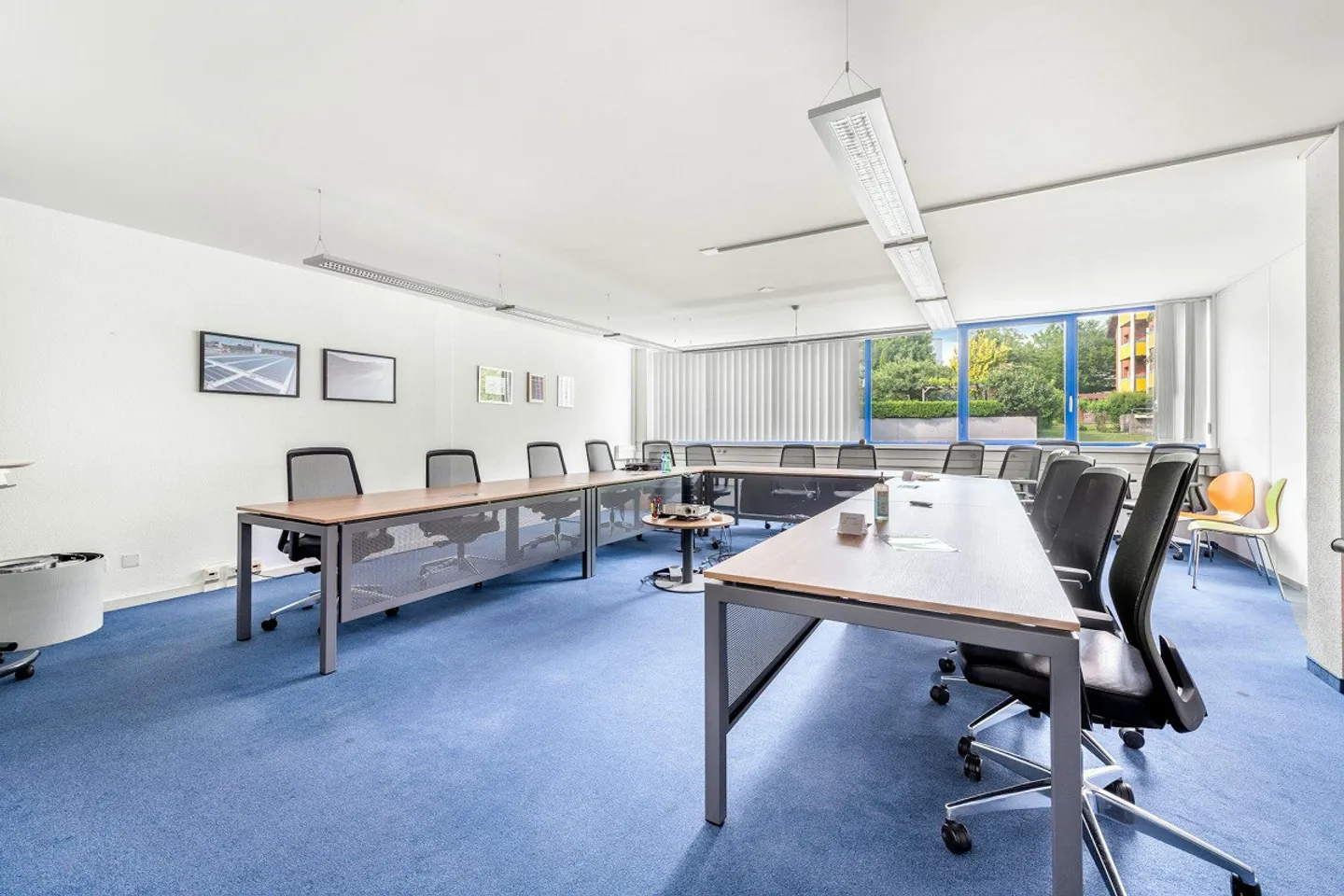 Your production site with high hall, large gates, high floor load - Photo 7 of 9