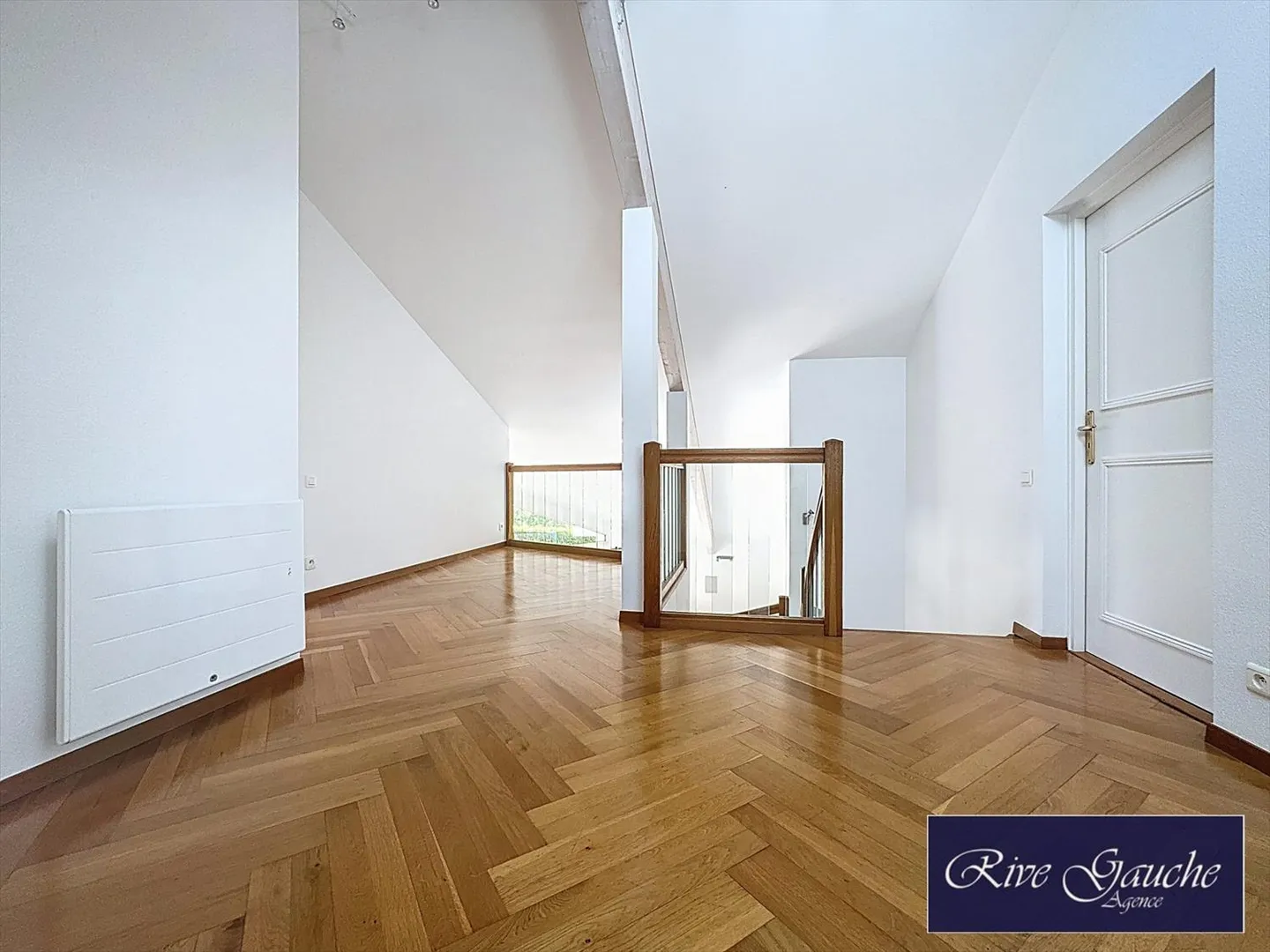 Villa con 6 camere a Messery - Foto 5 di 11