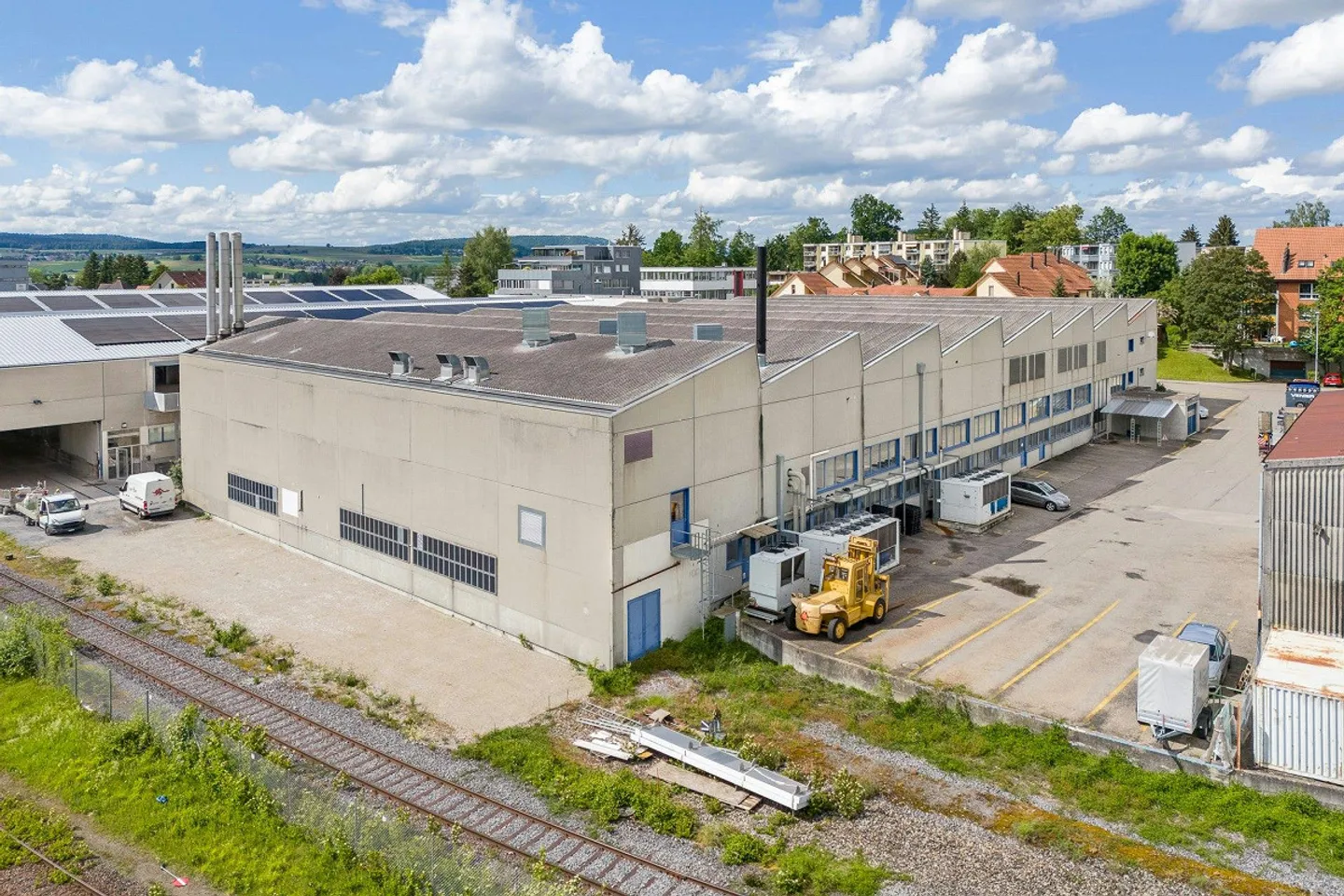 Your production site with high hall, large gates, high floor load - Photo 9 of 9