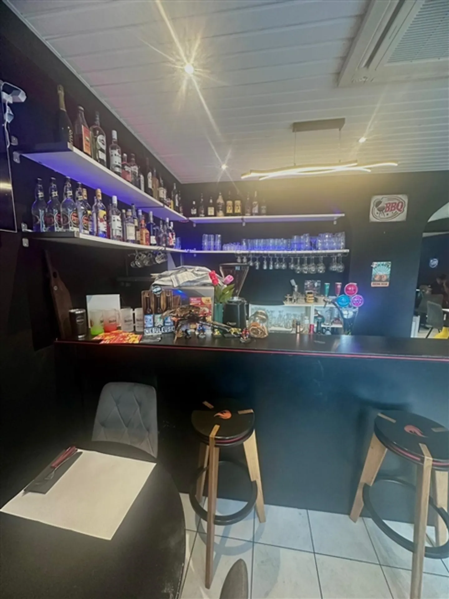 Café for Sale - Beautiful Location and Excellent View - Photo 1 of 4