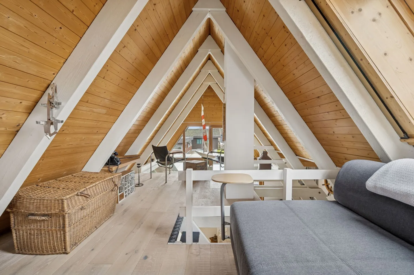 Stilvolles Einfamilienhaus mit Bootsplatz - Foto 6 von 13