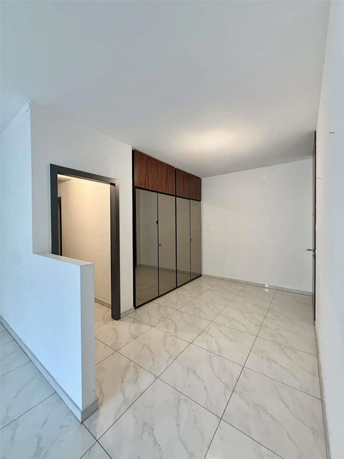 Lugano Loreto, 3.5 room apartment surrounded by greenery - Photo 4 of 11