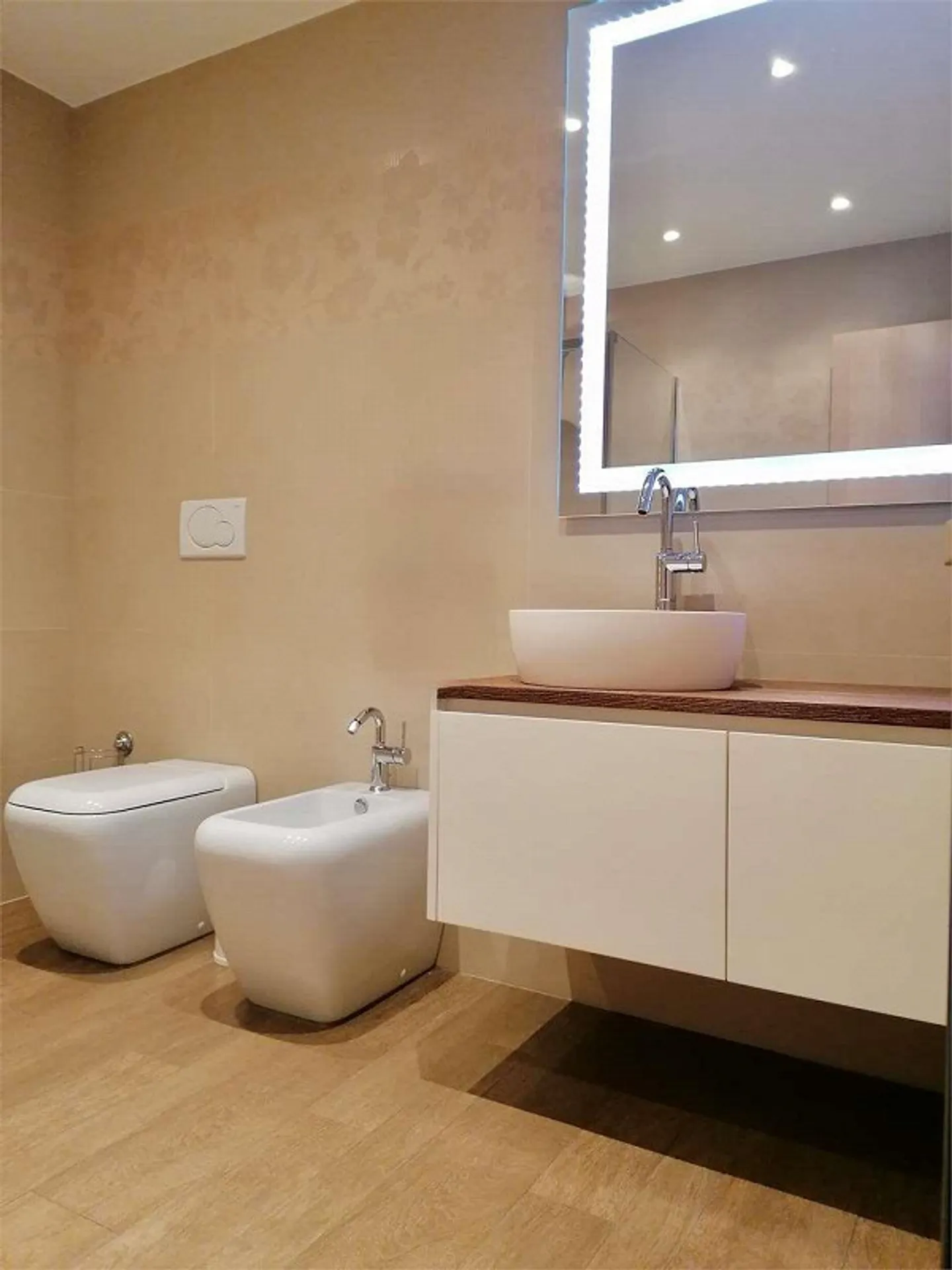 Lugano Loreto, 3.5 room apartment surrounded by greenery - Photo 8 of 11