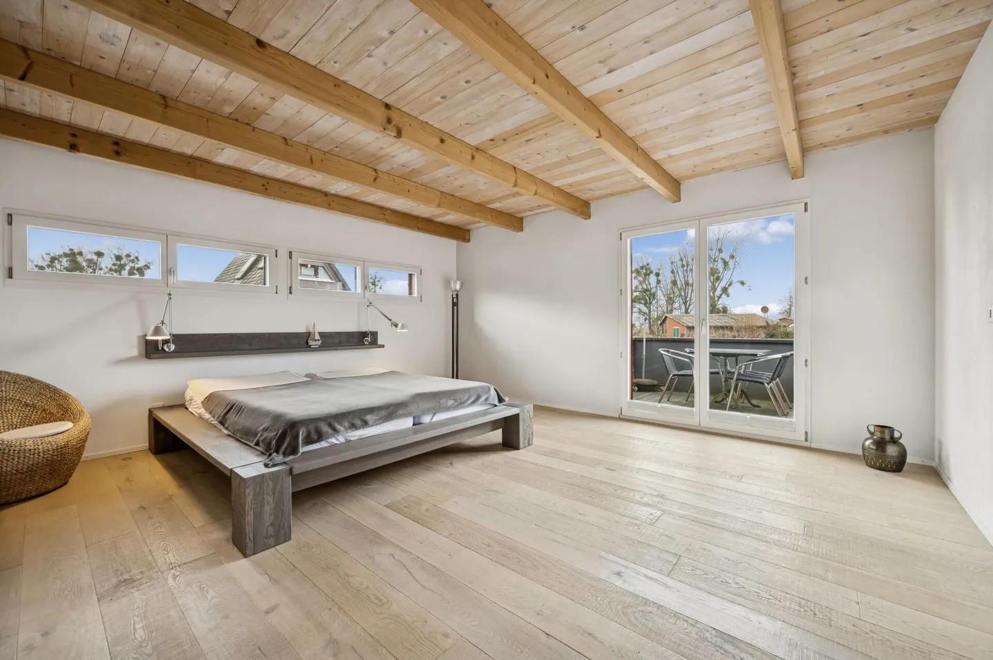 Stilvolles Einfamilienhaus mit Bootsplatz - Foto 7 von 13