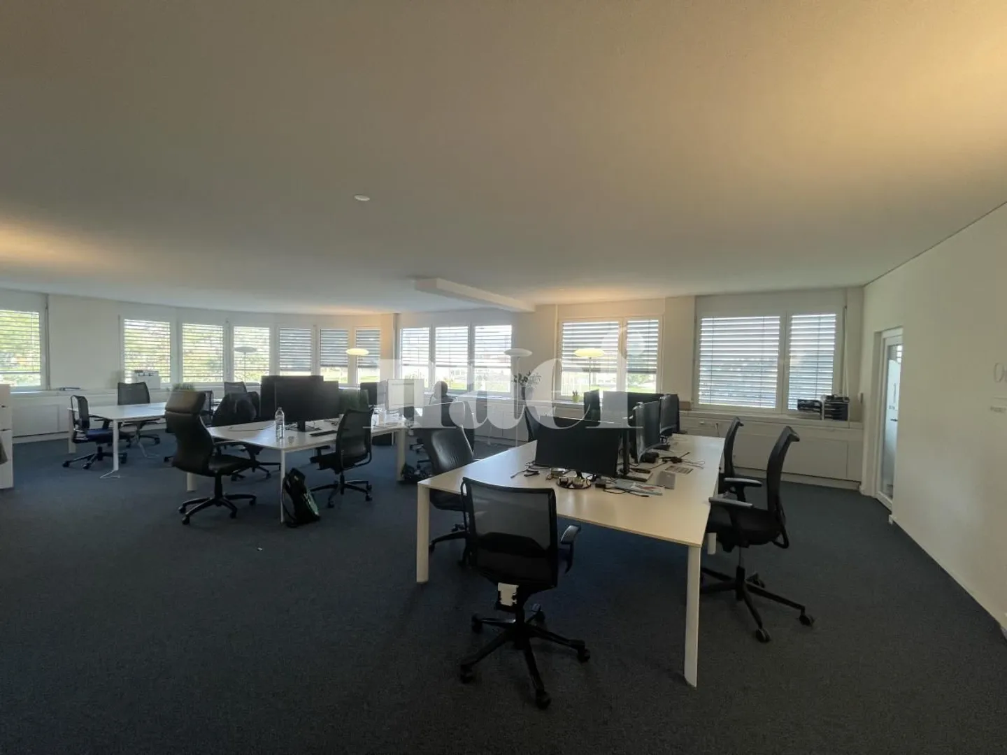 Espace Commercial à Gland - Photo 4 sur 8