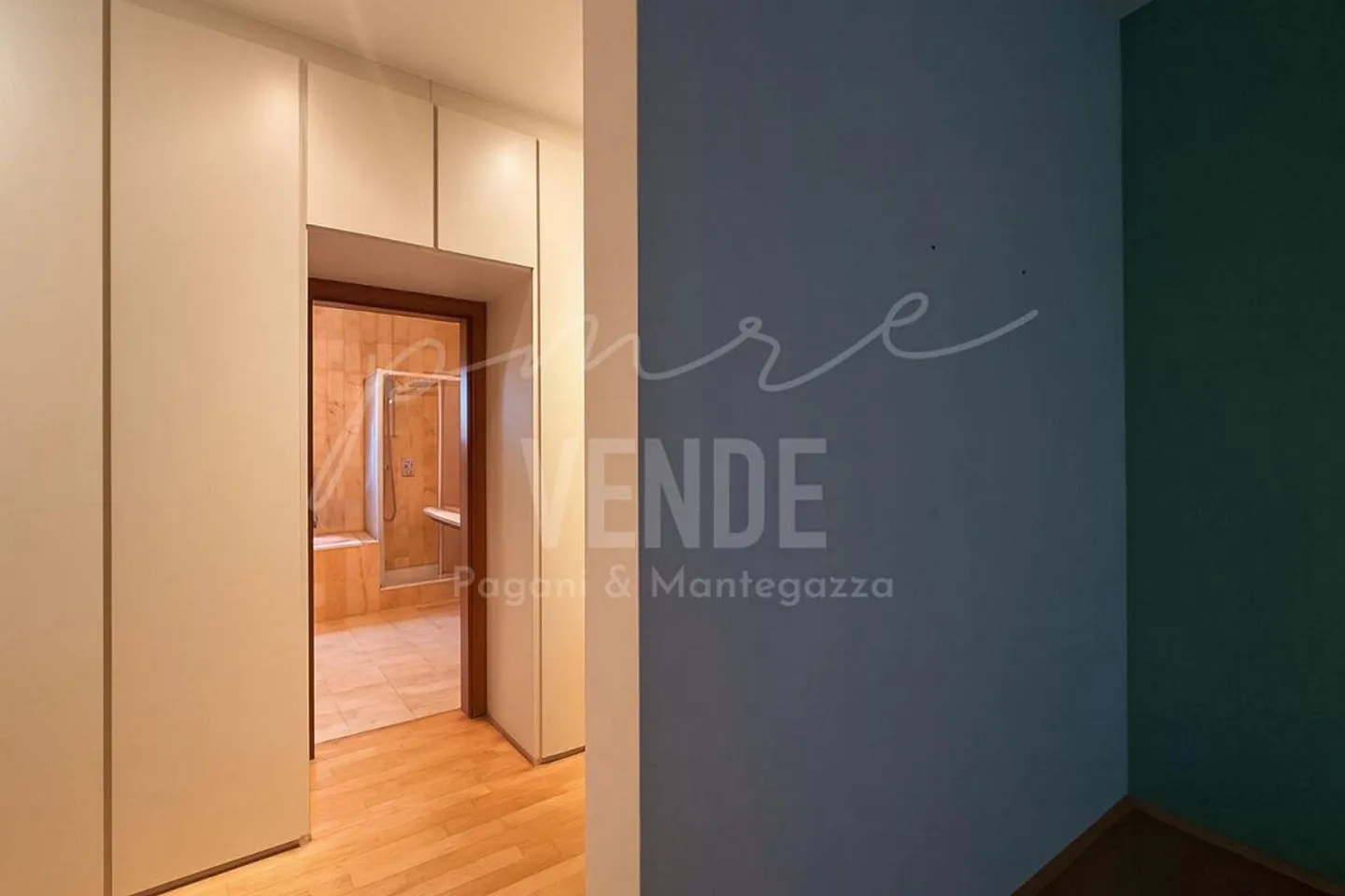 COMANO | VIVERE TRA VERDE E COMFORT: GIARDINO PRIVATO E PISCINA - Foto 10 di 11