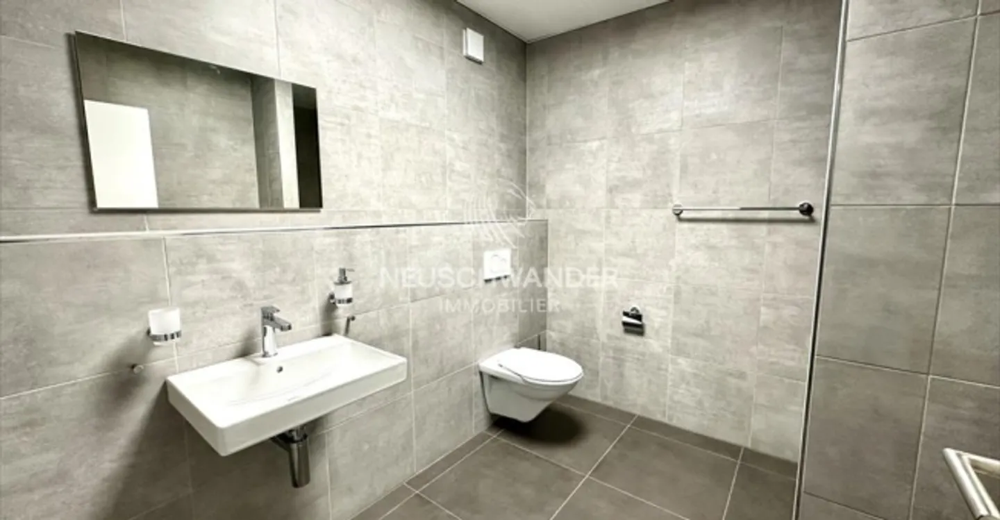 Spazio ufficio in affitto - Foto 4 di 10