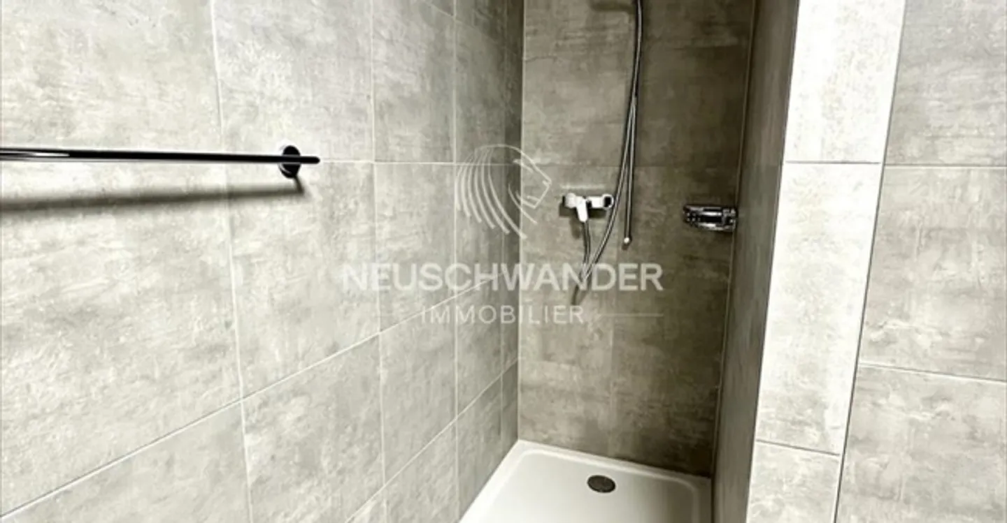 Spazio ufficio in affitto - Foto 8 di 10