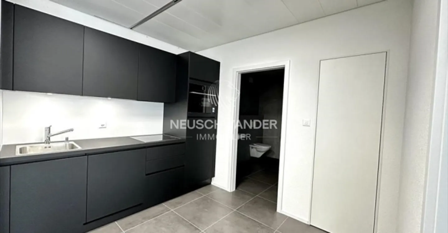 Spazio ufficio in affitto - Foto 5 di 10