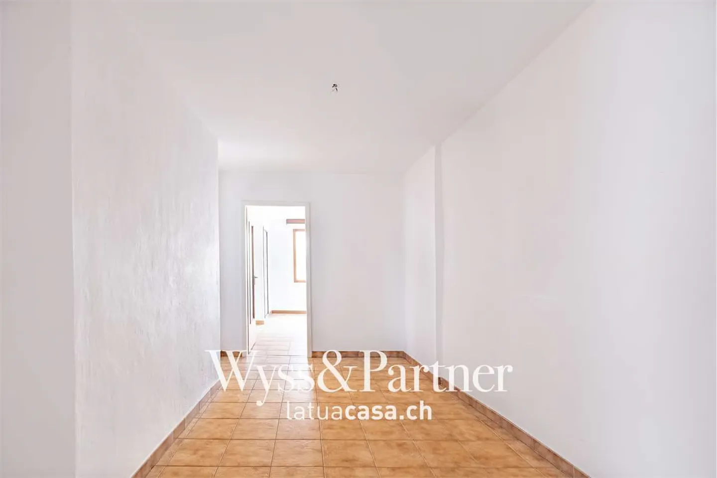 Pazzallo - Spacious 3.5 rooms in the nucleus - Photo 4 of 6