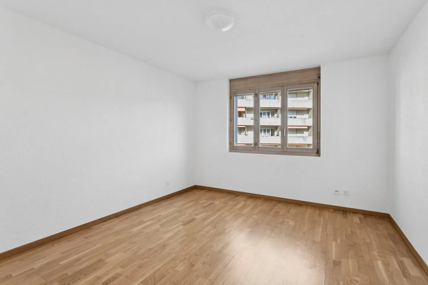 Renovierte Wohnung in Biel - Foto 2 von 10