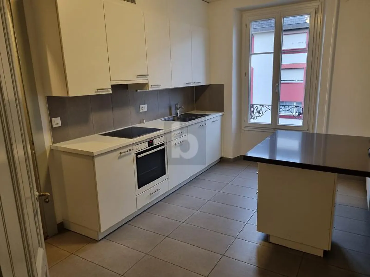 5-Zimmer-Wohnung - Foto 5 von 6