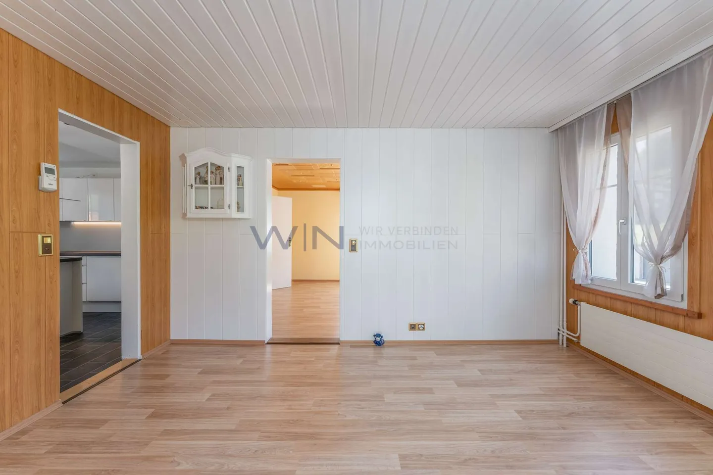 Ampia casa familiare con terrazza - Foto 6 di 8