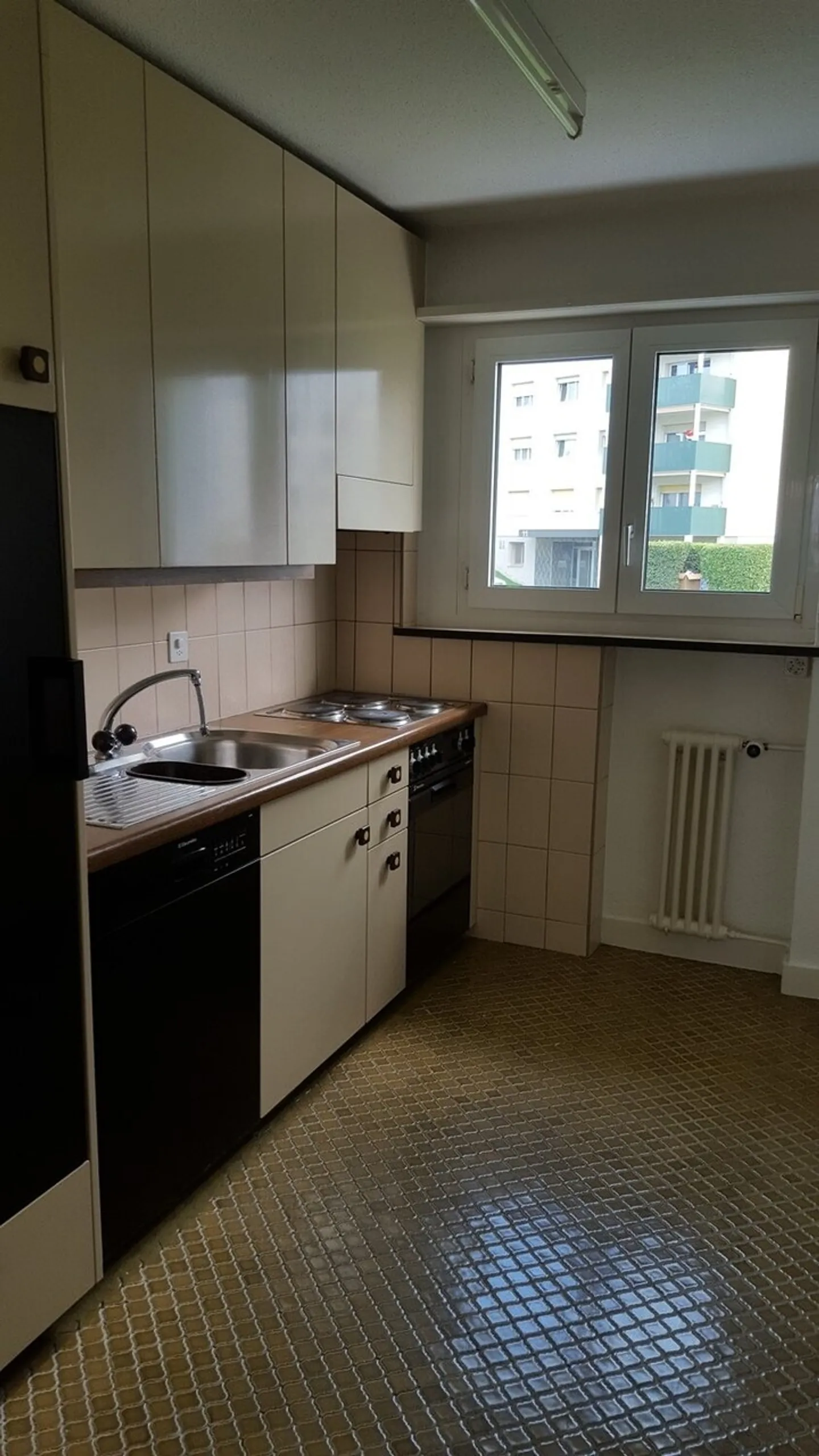 Spacious 3-room apartment on the 3rd floor - Photo 10 of 13