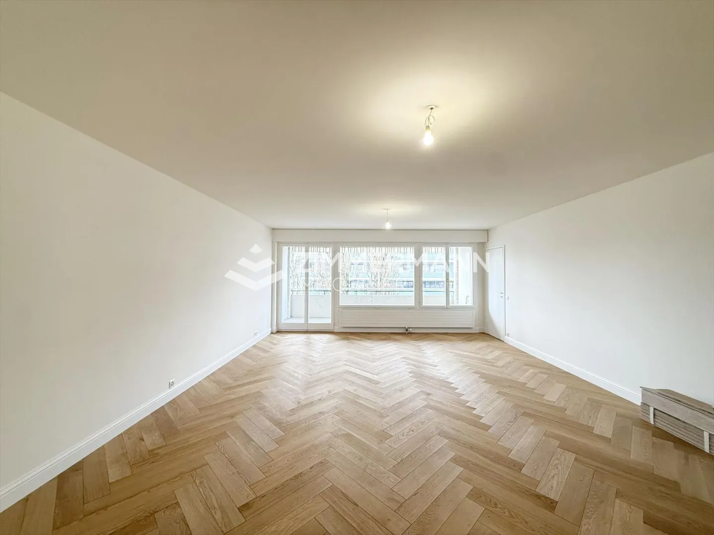 Beautiful 3-room apartment in the heart of Malagnou! - Photo 2 of 8