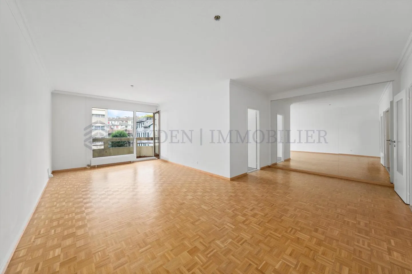 Prächtige 4-Zimmer-Wohnung in der Nähe von HUG - Foto 2 von 6