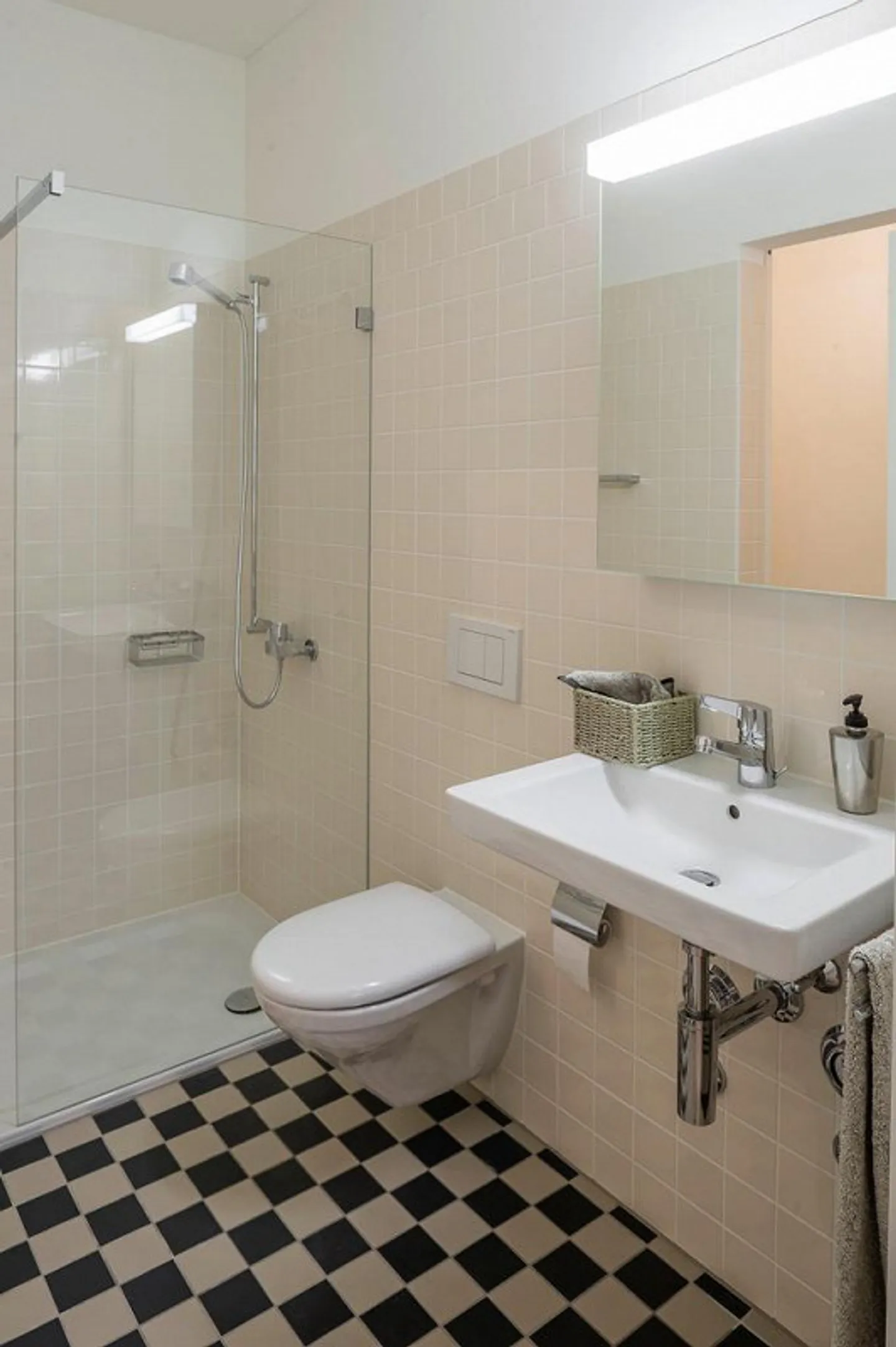 Appartement spacieux dans le quartier Richti directement à la gare de Wallisellen - Photo 7 sur 11