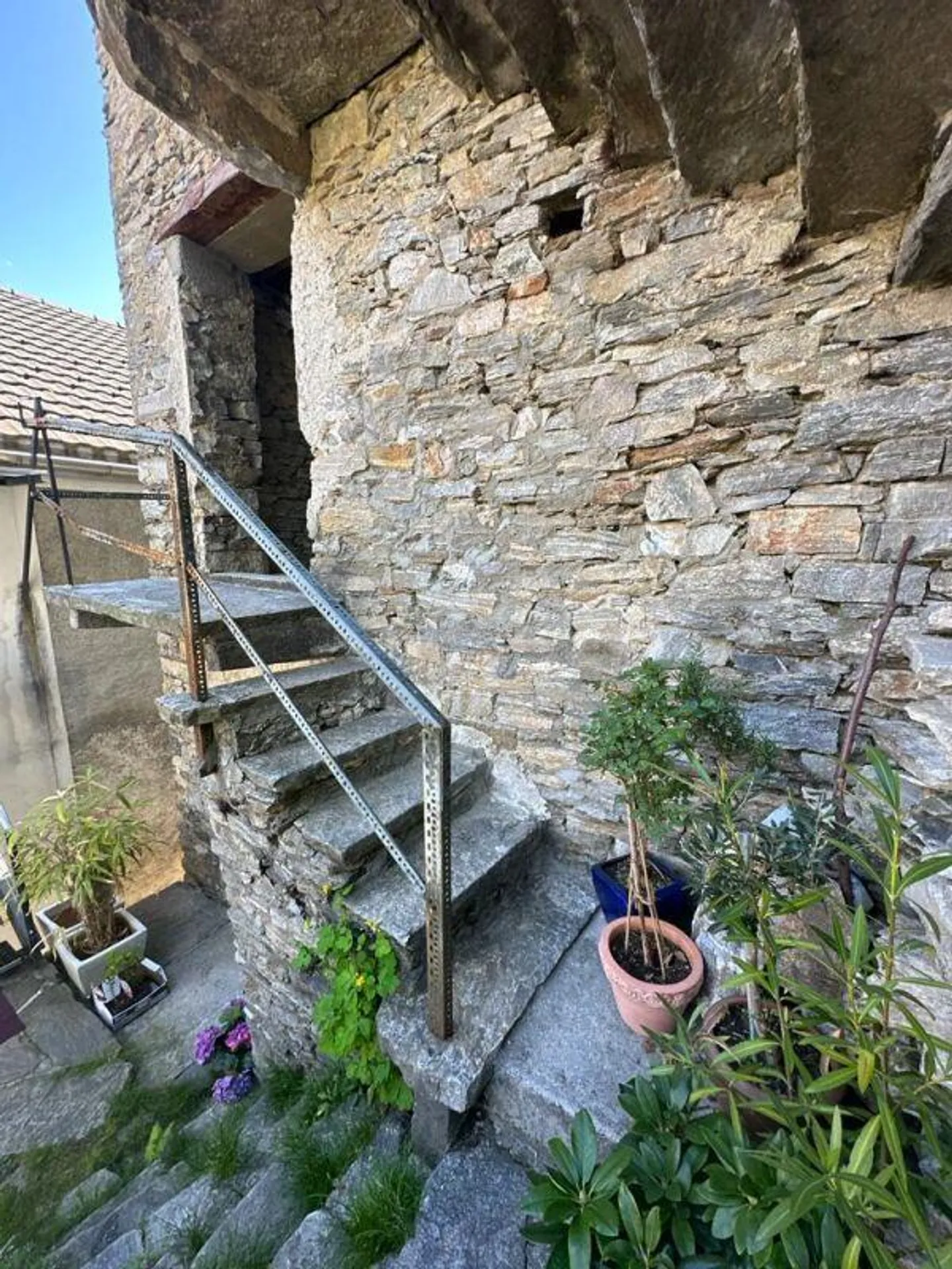 Affascinante Casa Rustica a Intragna - Foto 4 di 11