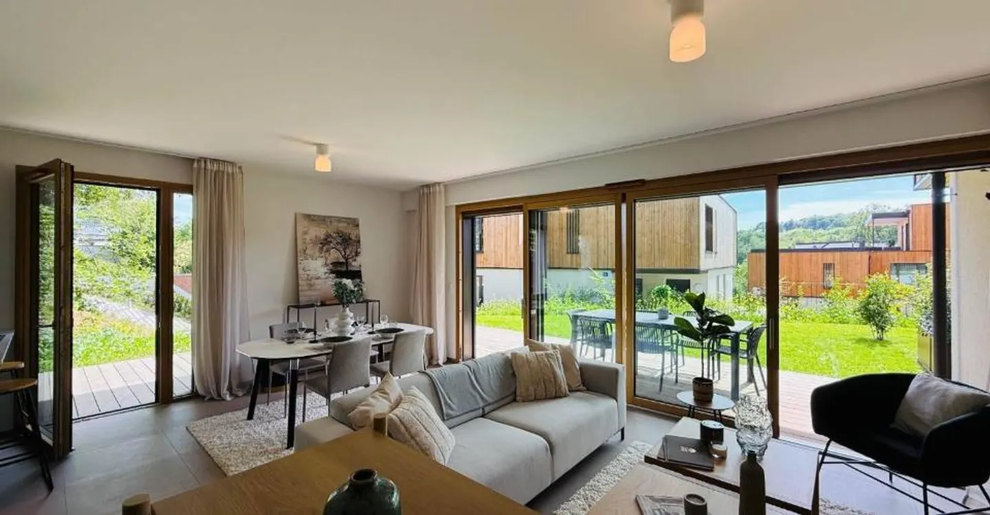 Maison de ville dans un parc arboré et privé - Foto 2 di 8