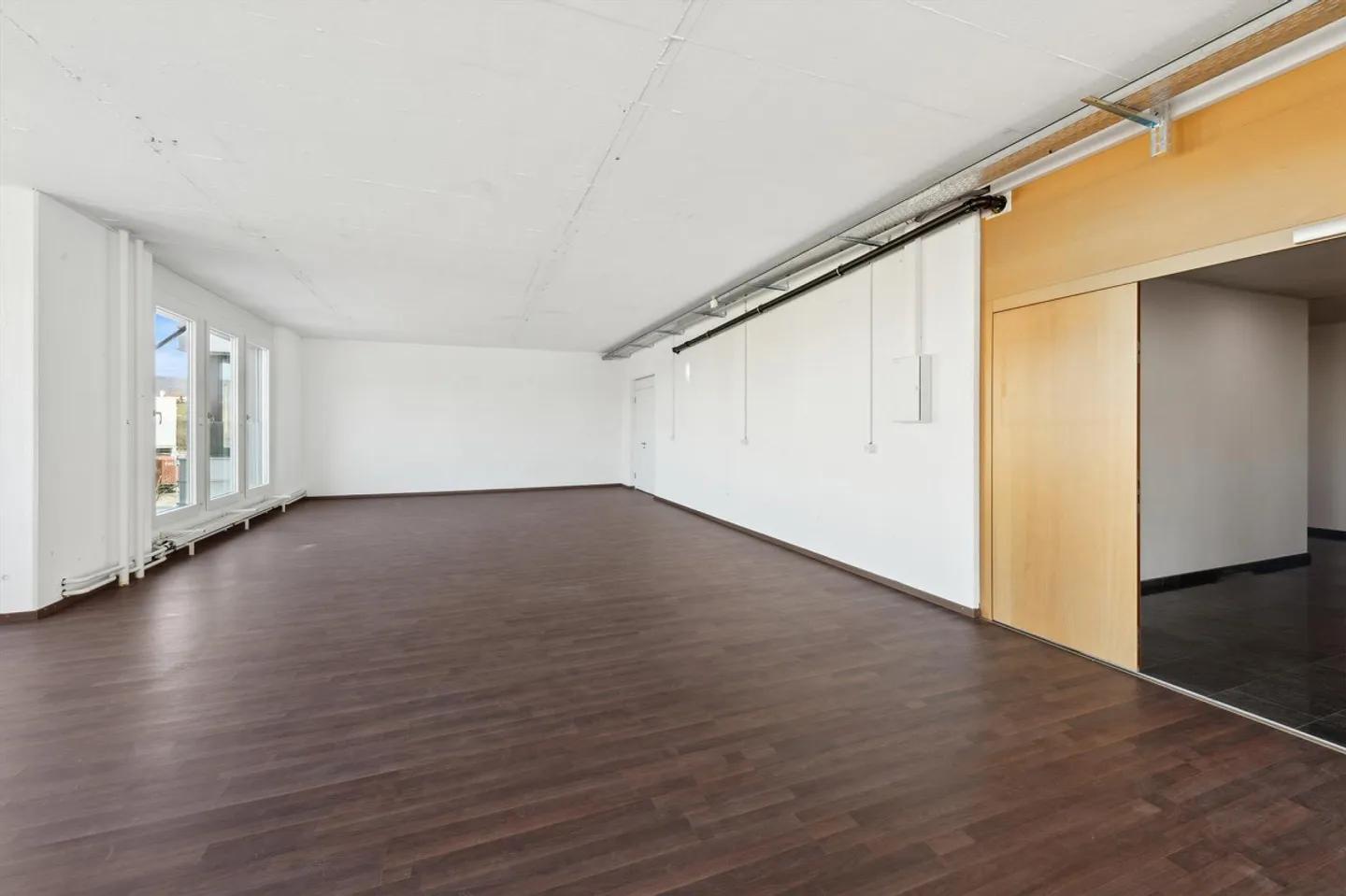 Edificio commerciale Bodenäckerstrasse 1/3 Spreitenbach - Il tuo rappresentante... - Foto 5 di 9