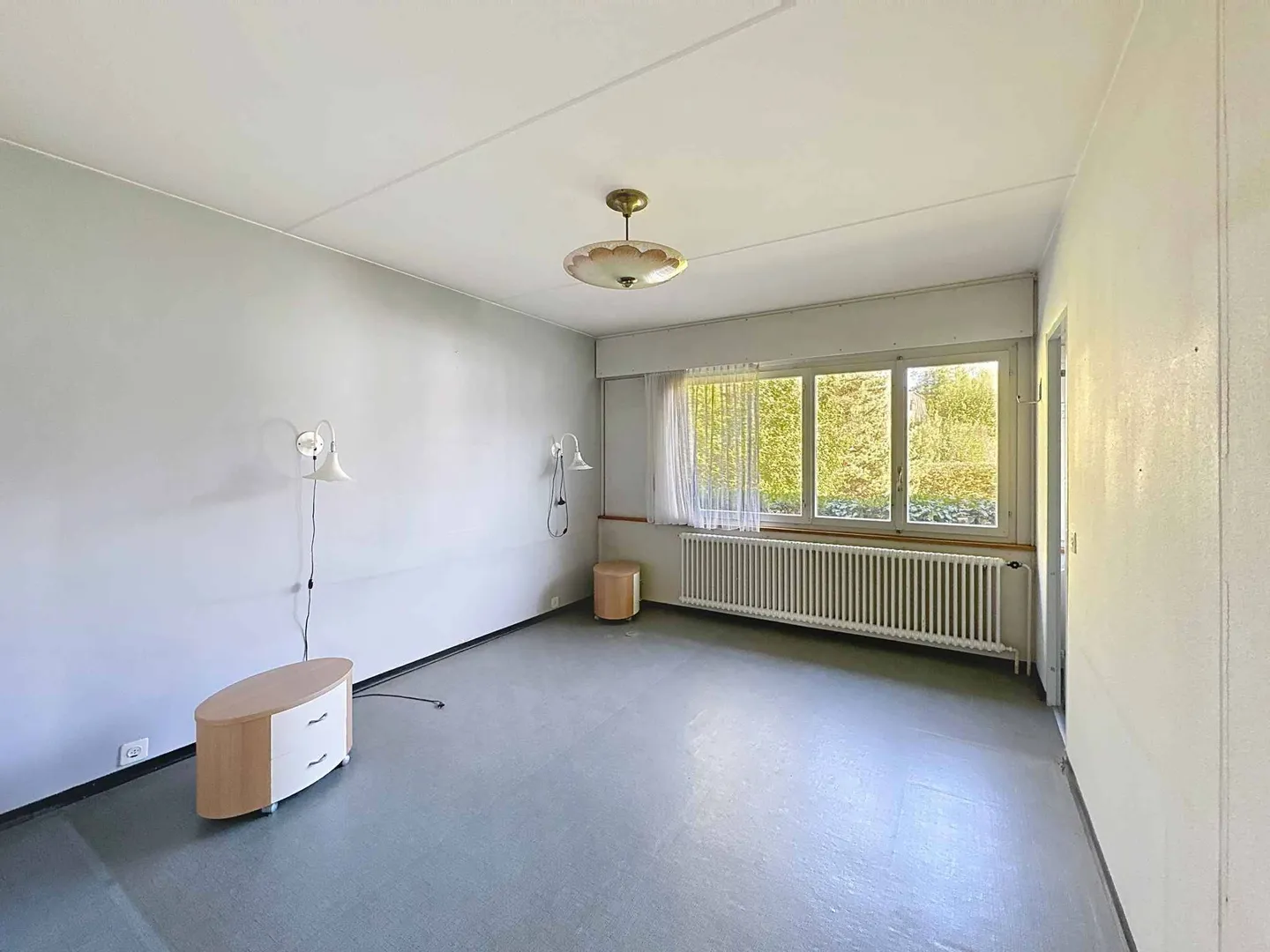 Exklusiv: Villa zur Renovierung - Foto 7 di 12