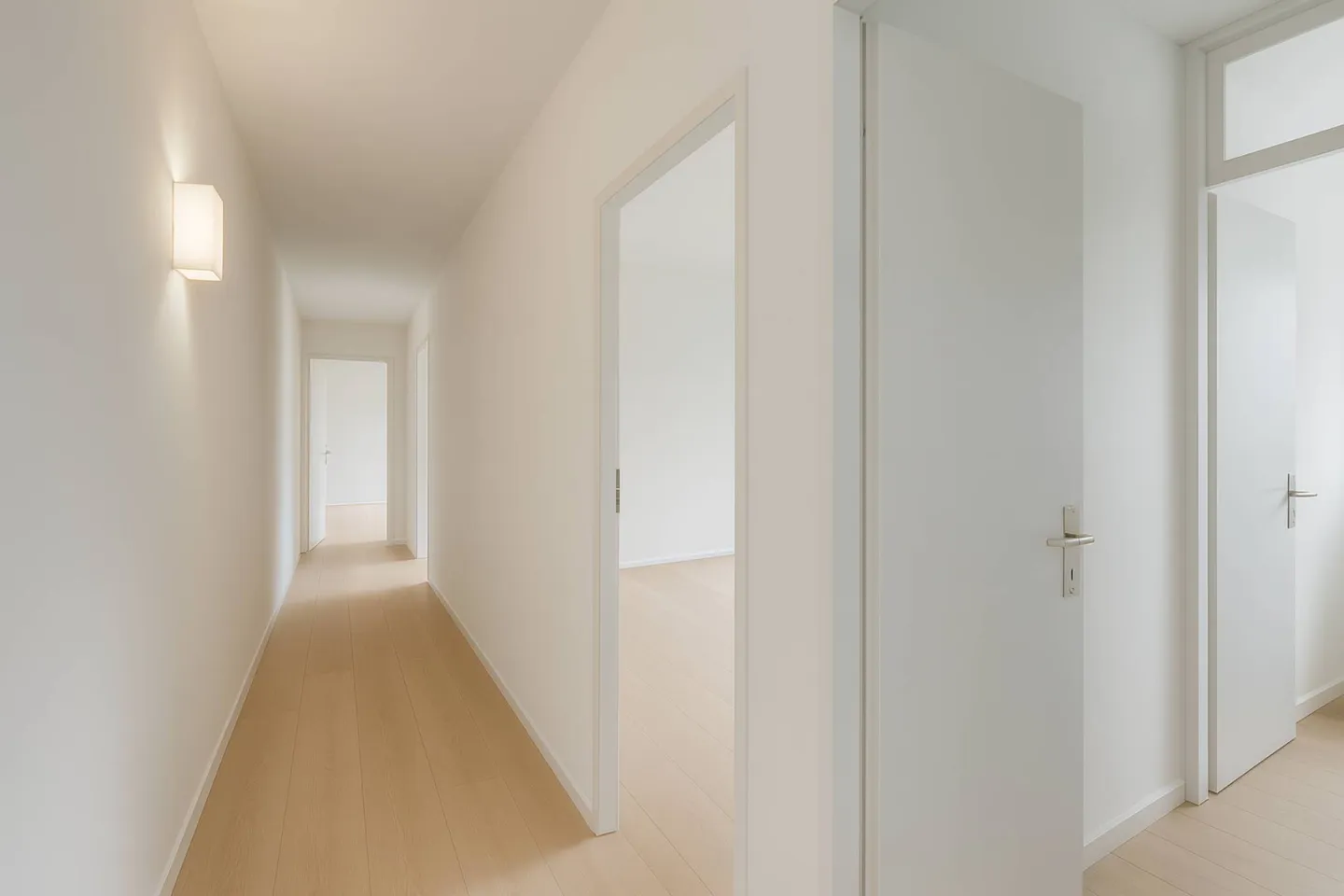 Exklusiv: Villa zur Renovierung - Foto 4 di 12