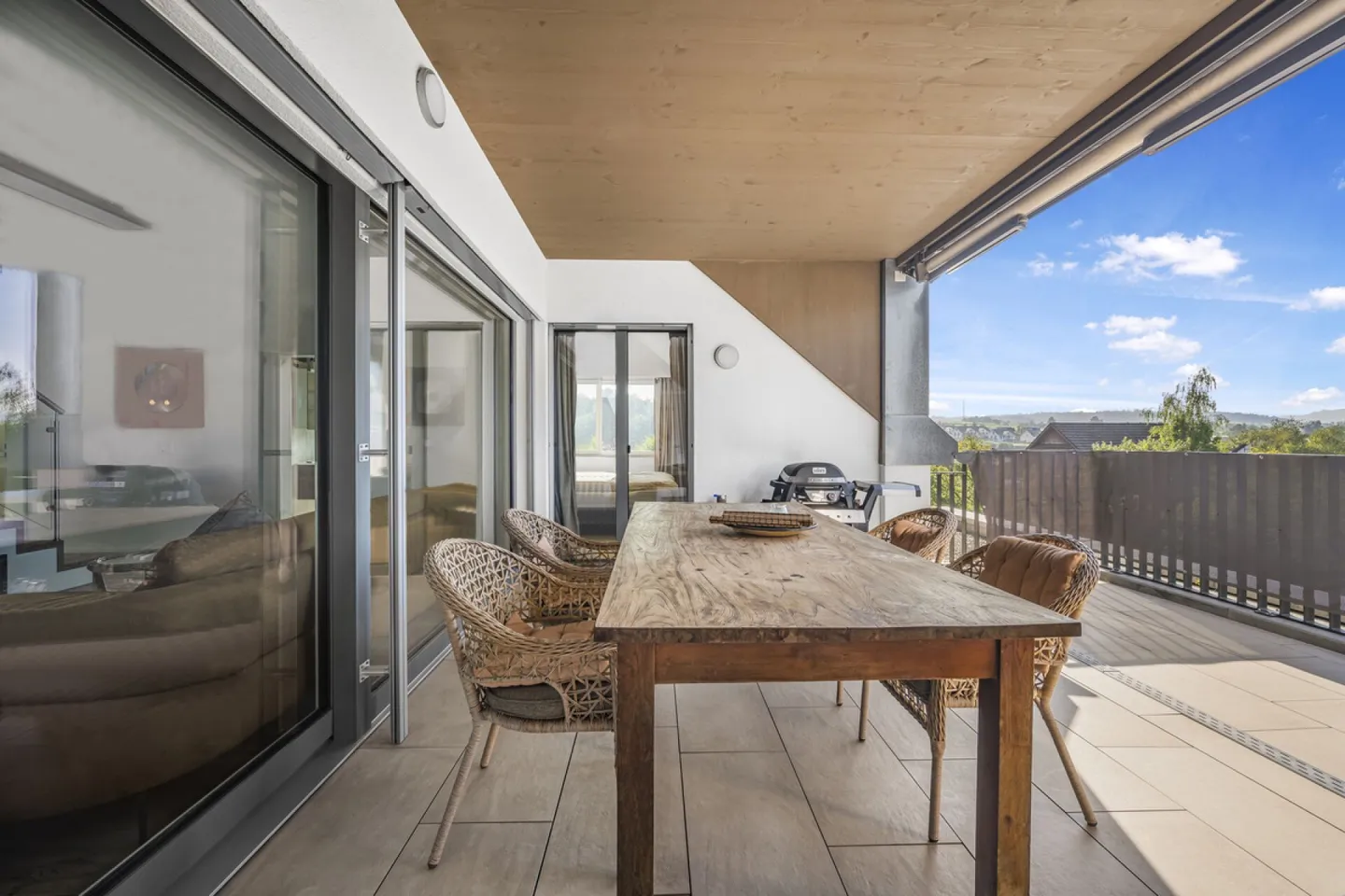 4½ Room Maisonette with Terrace and Alpine View - Photo 1 of 19