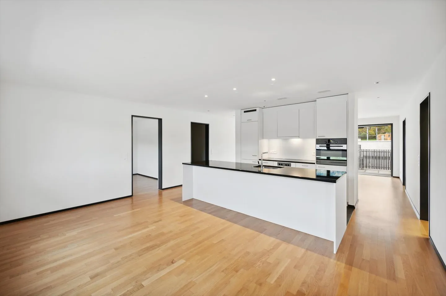 LOUER SANS CAUTION - bel appartement avec espace de jardin près du centre - Photo 6 sur 9