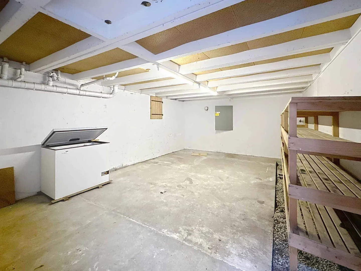 Exklusiv: Villa zur Renovierung - Foto 10 di 12
