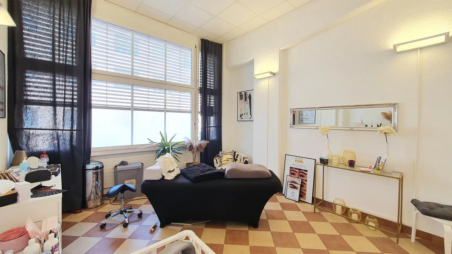 Ufficio o studio bello - Foto 4 di 8