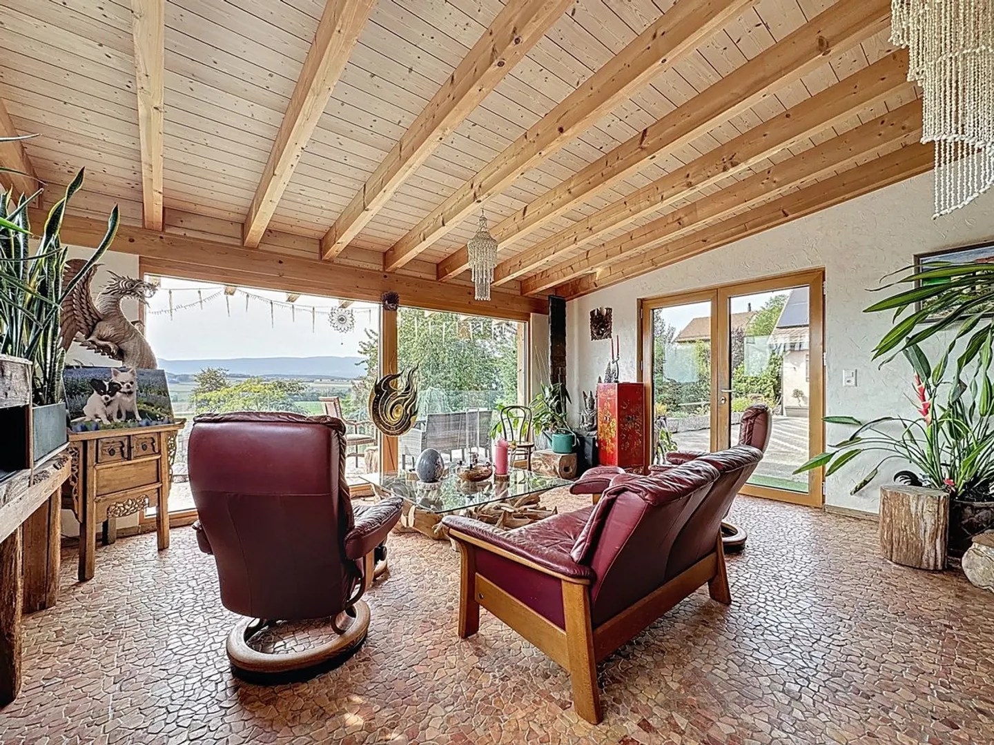 Charming Villa with Pool and Garden - Photo 9 of 13