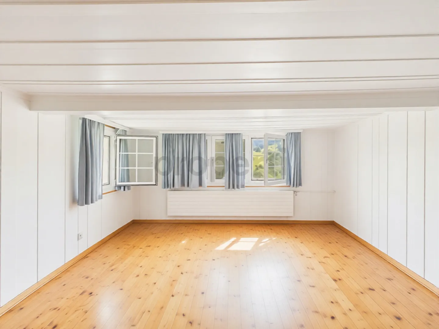 Charming single-family home with plenty of space and historic flair in Ebnat-Kappel - Photo 6 of 13