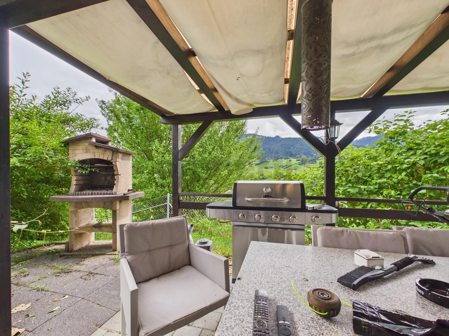 Charming single-family home with plenty of space and historic flair in Ebnat-Kappel - Photo 11 of 13
