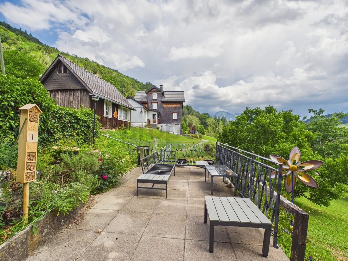 Charming single-family home with plenty of space and historic flair in Ebnat-Kappel - Photo 12 of 13