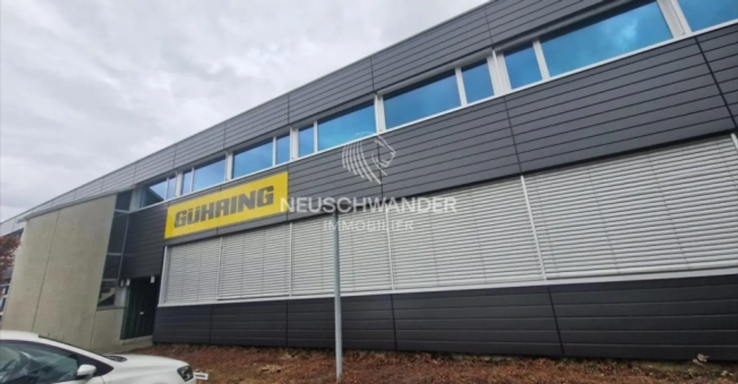 Commercio 12 stanze - Foto 3 di 10