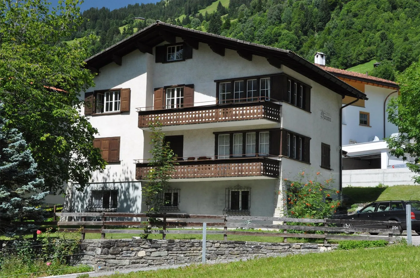 Appartamento di 3,5 stanze al piano terra con area giardino - Foto 1 di 10