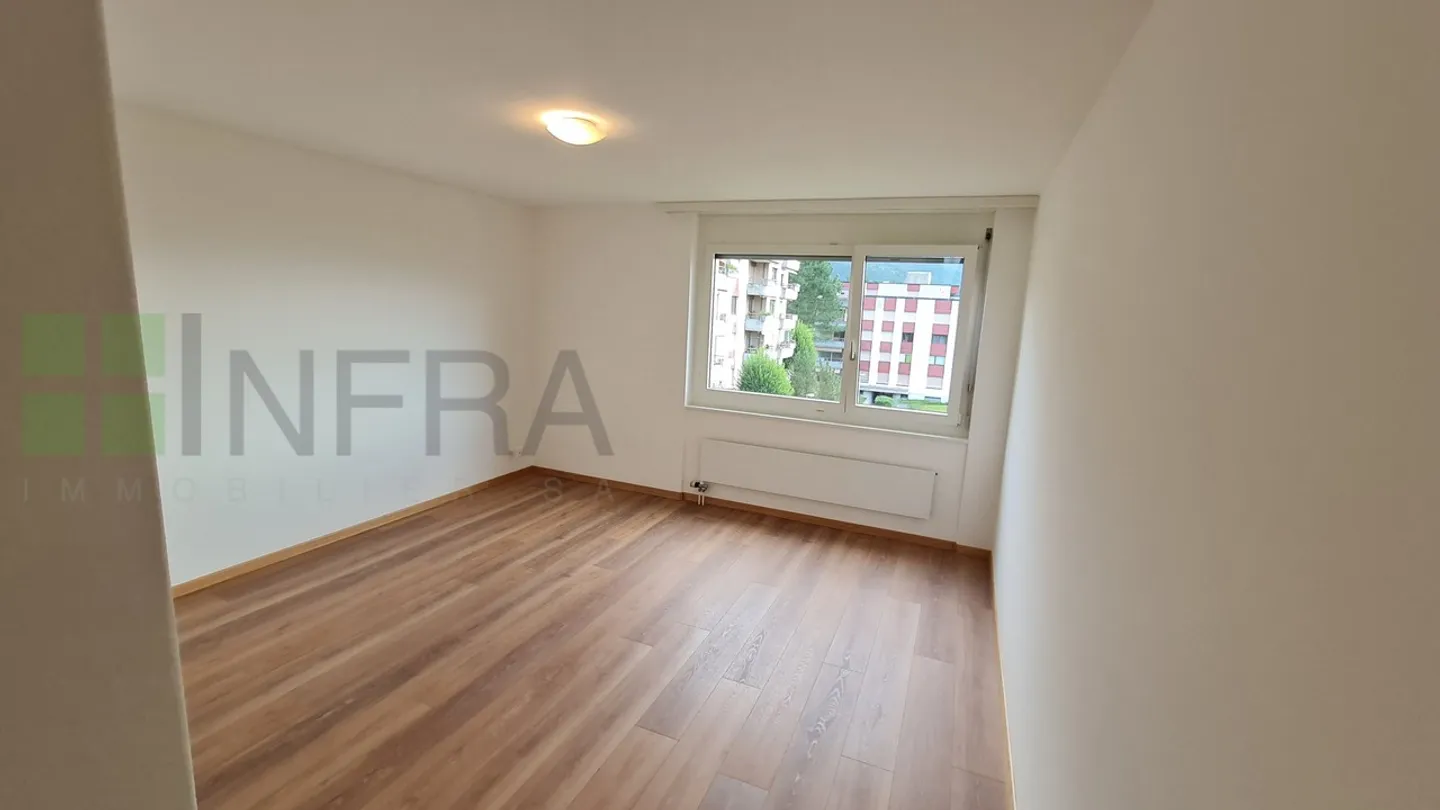 Beautiful 3.5 rooms 80 m2 with large balcony - Photo 7 of 13