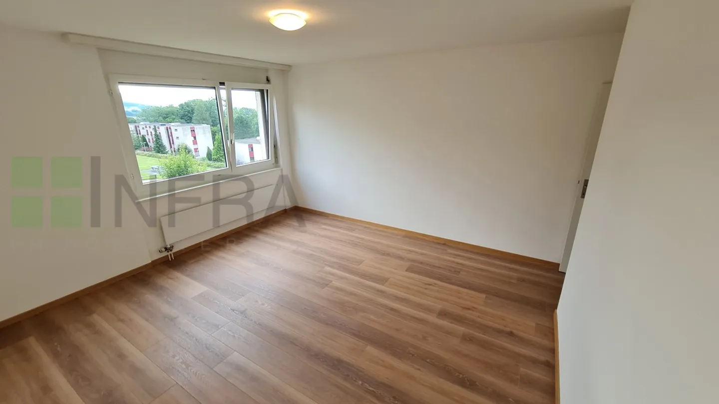 Beautiful 3.5 rooms 80 m2 with large balcony - Photo 8 of 13