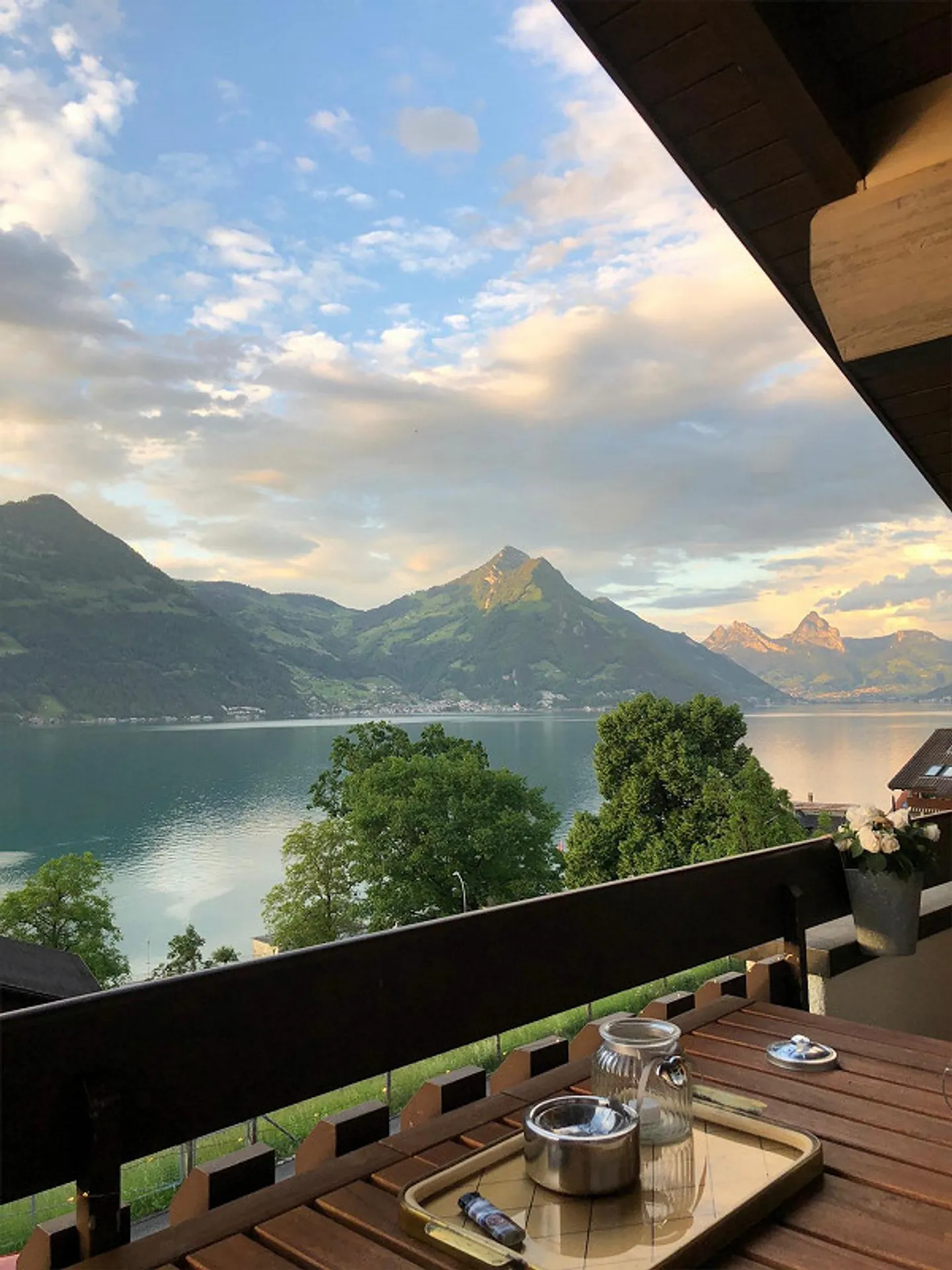 3.5 Zimmerdachwohnung mit herrlicher Aussicht befristet bis 31.3.2026 - Foto 1 von 14