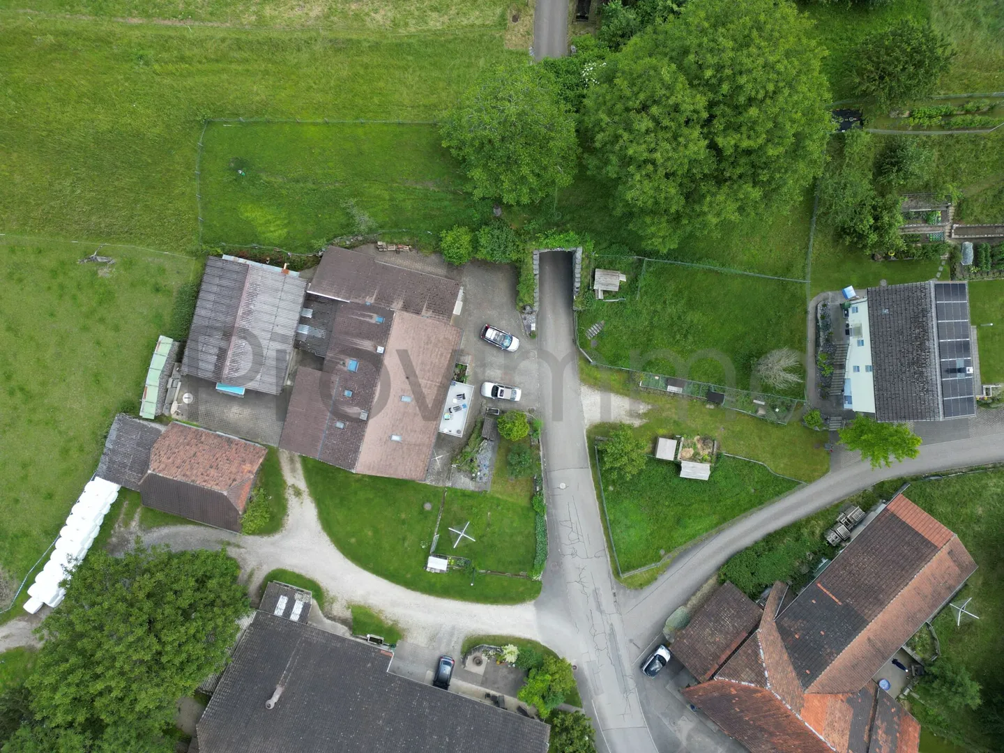 Casa bifamiliare con annessi ad Altbüron LU - Foto 10 di 14