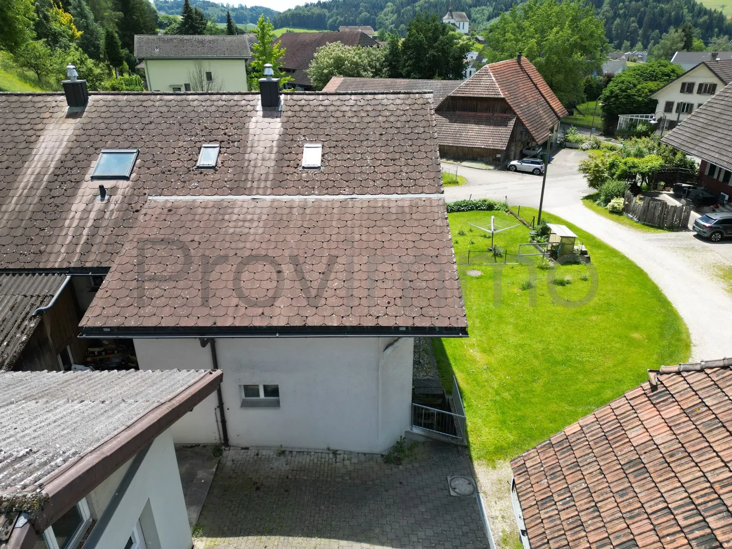 Casa bifamiliare con annessi ad Altbüron LU - Foto 7 di 14